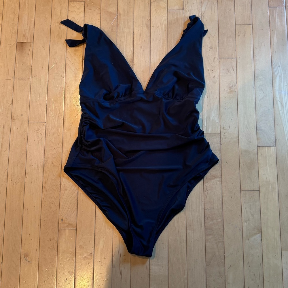 Old Navy Black One Piece deep V Swimsuit 2X shoulder bows ruched sides